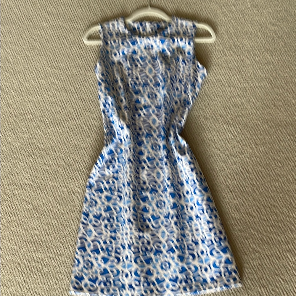 McLaughlin- Elegant Blue and White Patterned Dress